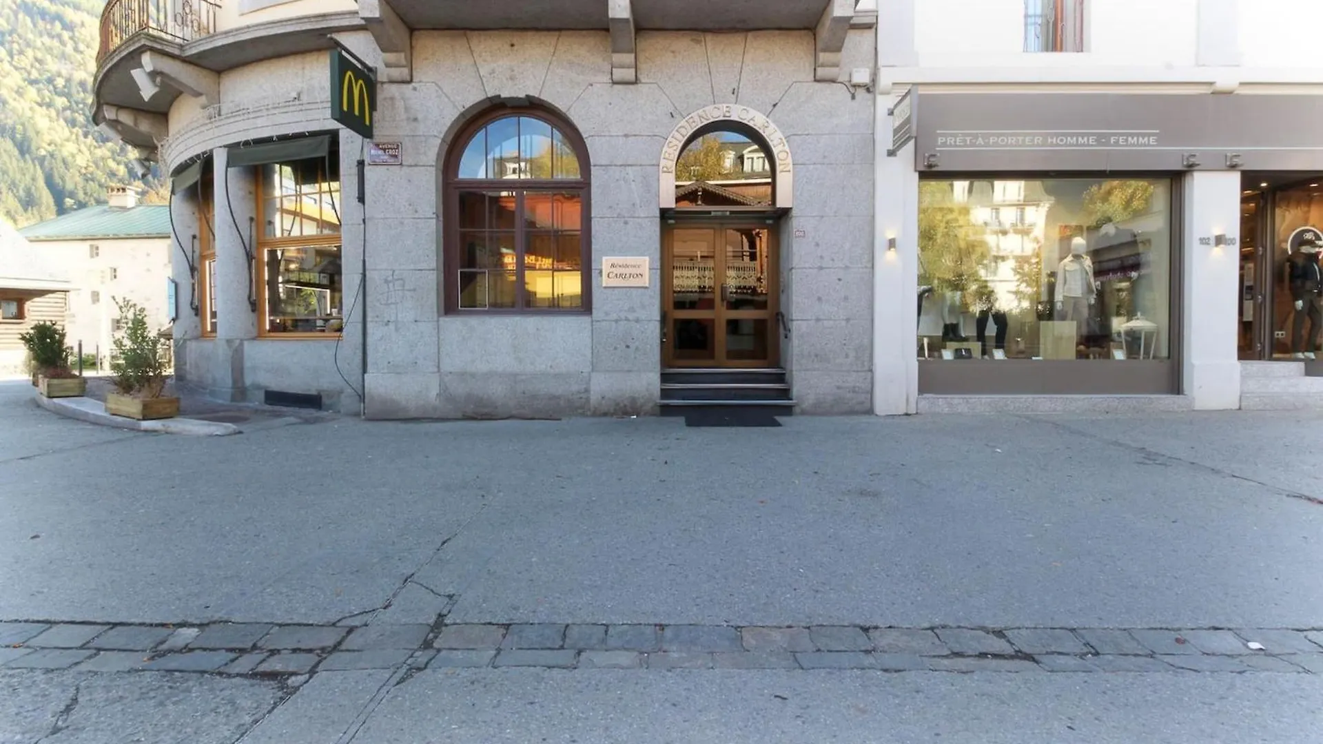 Carlton - Center Of Chamonix - Historic Building Apartment France