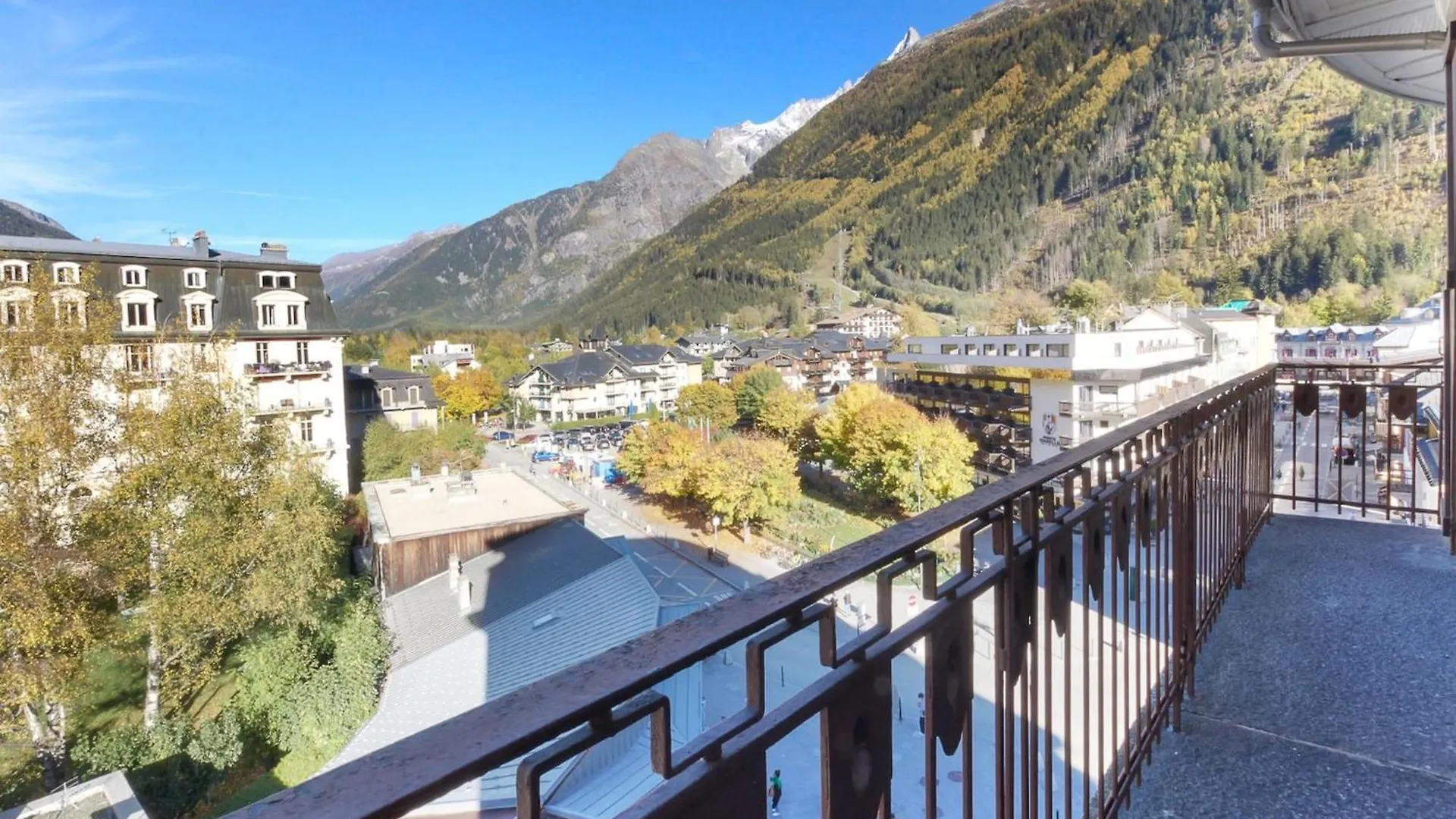Carlton - Center Of Chamonix - Historic Building Apartment
