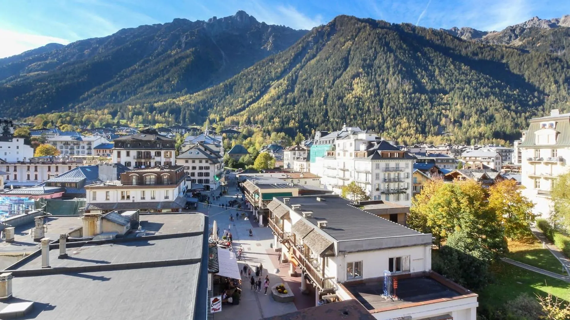 Carlton - Center Of Chamonix - Historic Building Apartment France